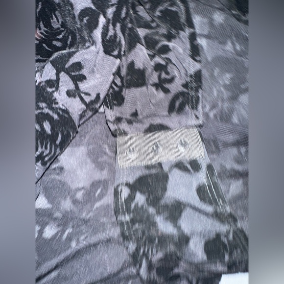 NWT Torrid Flocked Roses Black Bodysuit snap crotch Witchy Layering size 5X - Picture 11 of 13